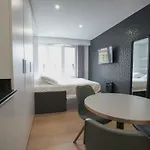 Bellevue 766 *