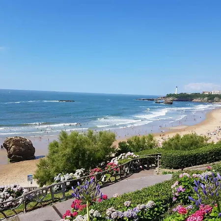 Bellevue 766 Διαμέρισμα