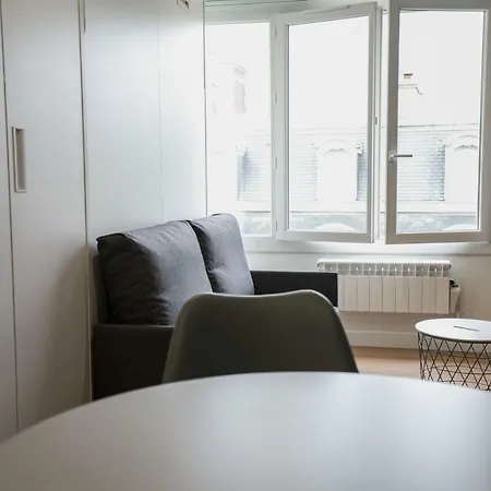 Bellevue 766 Apartamento *